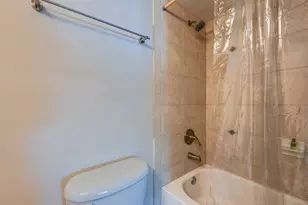 4851 NW 26th Ct, Lauderdale Lakes, FL 33313 - Photo 20