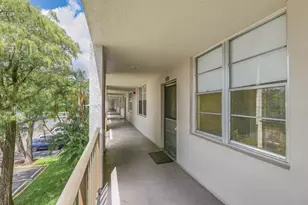 4851 NW 26th Ct, Lauderdale Lakes, FL 33313 - Photo 22