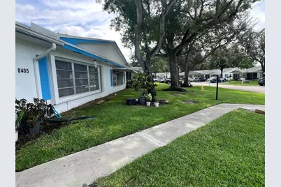 8435 NW 10th Street #B50, Plantation, FL 33322 - Photo 2