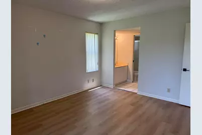 4692 Lucerne Lakes Boulevard E #106, Lake Worth, FL 33467 - Photo 8