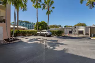 260 NE 3rd St, Delray Beach, FL 33444 - Photo 34