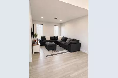 332 NW 107th Avenue, Pembroke Pines, FL 33026 - Photo 10