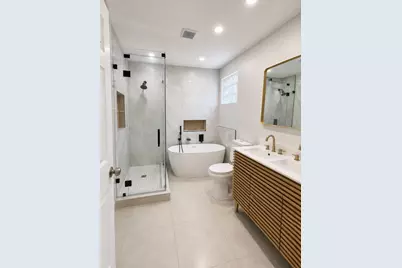 332 NW 107th Avenue, Pembroke Pines, FL 33026 - Photo 12