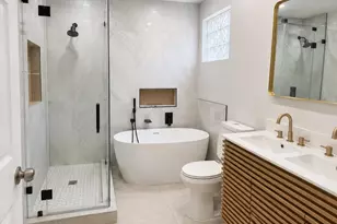 332 NW 107th Ave, Pembroke Pines, FL 33026 - Photo 12