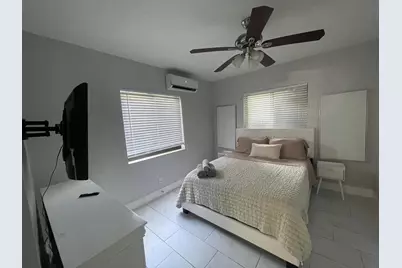 430 NE 1st Avenue #A, Fort Lauderdale, FL 33301 - Photo 10