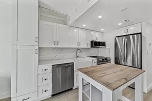 2900 NE 30th St, Fort Lauderdale, FL 33306 - Photo 4