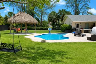 8645 Pinto Dr, Lake Worth, FL 33467 - Photo 2