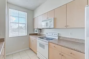 616 Clearwater Park Rd, West Palm Beach, FL 33401 - Photo 14