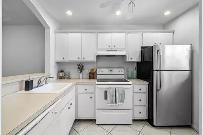 207 Tropic Isle Drive #208, Delray Beach, FL 33483 - Photo 4