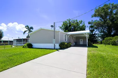 2208 SE 38th Trail, Okeechobee, FL 34974 - Photo 1