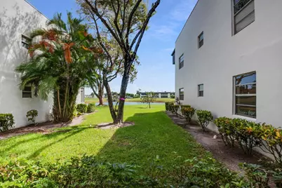 21 Normandy A #21, Delray Beach, FL 33484 - Photo 24