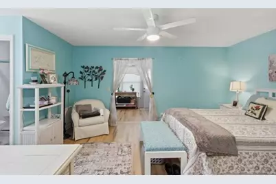832 High Point Drive W #B, Delray Beach, FL 33445 - Photo 14