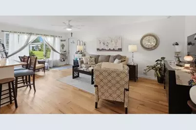 832 High Point Drive W #B, Delray Beach, FL 33445 - Photo 4