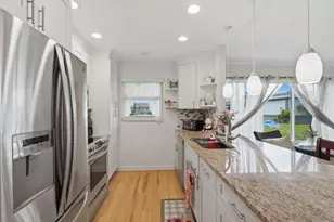 832 High Point Dr W, Delray Beach, FL 33445 - Photo 12