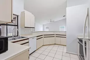 2171 NW 76th Ave, Margate, FL 33063 - Photo 12