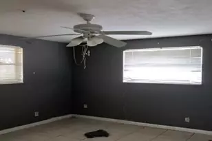 251 SW 16th St, Pompano Beach, FL 33060 - Photo 6
