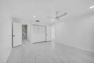 320 Elmira Ct, Royal Palm Beach, FL 33411 - Photo 20