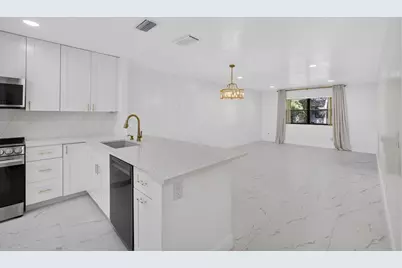320 Elmira Court, Royal Palm Beach, FL 33411 - Photo 12