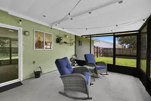741 23rd Pl SW, Vero Beach, FL 32962 - Photo 24