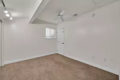 741 23rd Avenue SW, Vero Beach, FL 32962 - Photo 18