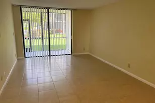 1256 S Military Trail, Deerfield Beach, FL 33442 - Photo 12