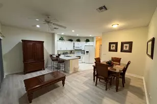 8246 Mulligan Cir, Port Saint Lucie, FL 34986 - Photo 6