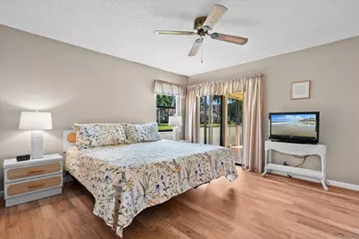 3323 Lucerne Park Drive, Greenacres, FL 33467 - Photo 16