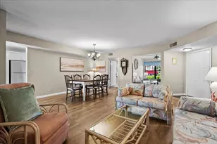3323 Lucerne Park Dr, Greenacres, FL 33467 - Photo 8