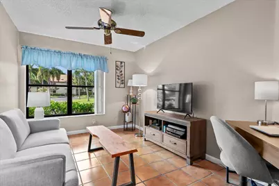 3323 Lucerne Park Drive, Greenacres, FL 33467 - Photo 10