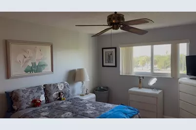 725 Lori Drive #313, Palm Springs, FL 33461 - Photo 4