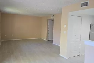 3242 Coral Lake Ln, Coral Springs, FL 33065 - Photo 6