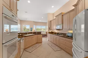 412 NW Aqua Vista Ln, Port Saint Lucie, FL 34986 - Photo 32