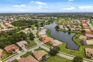 412 NW Aqua Vista Ln, Port Saint Lucie, FL 34986 - Photo 12