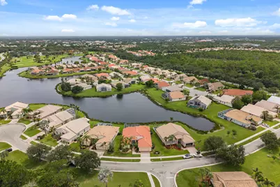 412 NW Aqua Vista Lane, Port Saint Lucie, FL 34986 - Photo 10