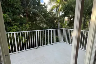 9070 Dupont Pl, Wellington, FL 33414 - Photo 24