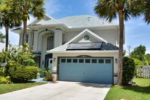 900 NW Waterlily Pl, Jensen Beach, FL 34957 - Photo 2