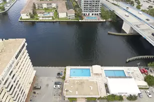 1825 S Ocean Dr, Hallandale Beach, FL 33009 - Photo 30