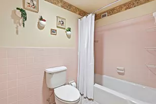 1825 S Ocean Dr, Hallandale Beach, FL 33009 - Photo 18