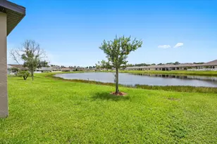 435 Seafoam Cir, Fort Pierce, FL 34945 - Photo 32
