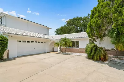 527 Harbor Drive N, Indian Rocks Beach, FL 33785 - Photo 6