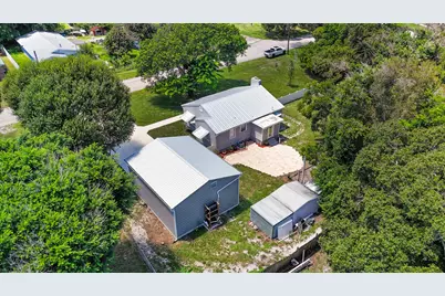 1126 Pine Avenue, Fort Pierce, FL 34982 - Photo 4