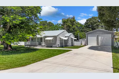 1126 Pine Avenue, Fort Pierce, FL 34982 - Photo 1