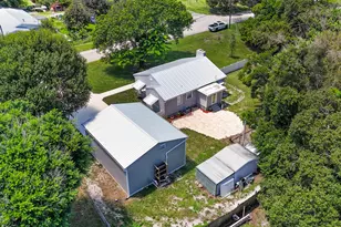 1126 Pine Ave, Fort Pierce, FL 34982 - Photo 4