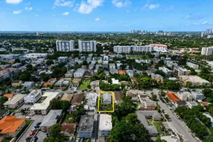 2033 SW 5th St, Miami, FL 33135 - Photo 14