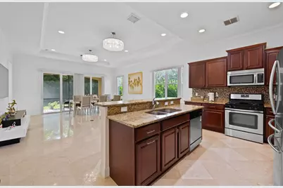 8361 NW 120th Way, Parkland, FL 33076 - Photo 4