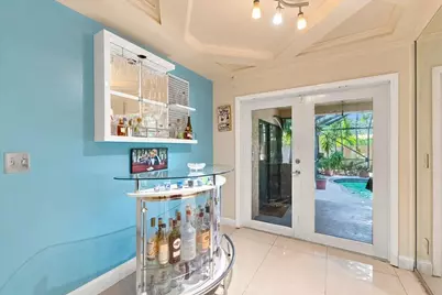 1430 SW 88th Way, Pembroke Pines, FL 33025 - Photo 4