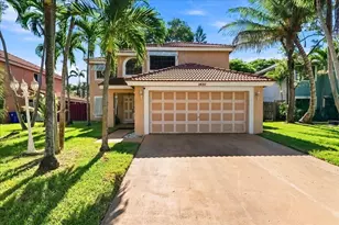 1430 SW 88th Way, Pembroke Pines, FL 33025 - Photo 2