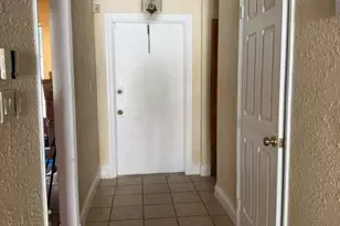 4044 SW 67th Terrace, Davie, FL 33314 - Photo 2