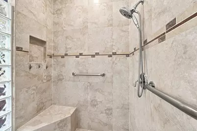 10684 Whitewind Circle, Boynton Beach, FL 33473 - Photo 38