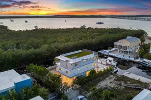 475 Bahia Honda Rd, Key Largo, FL 33037 - Photo 2